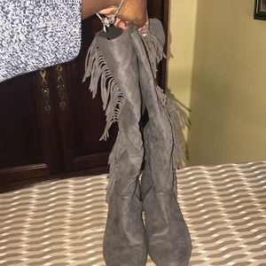 Gray fringe boots